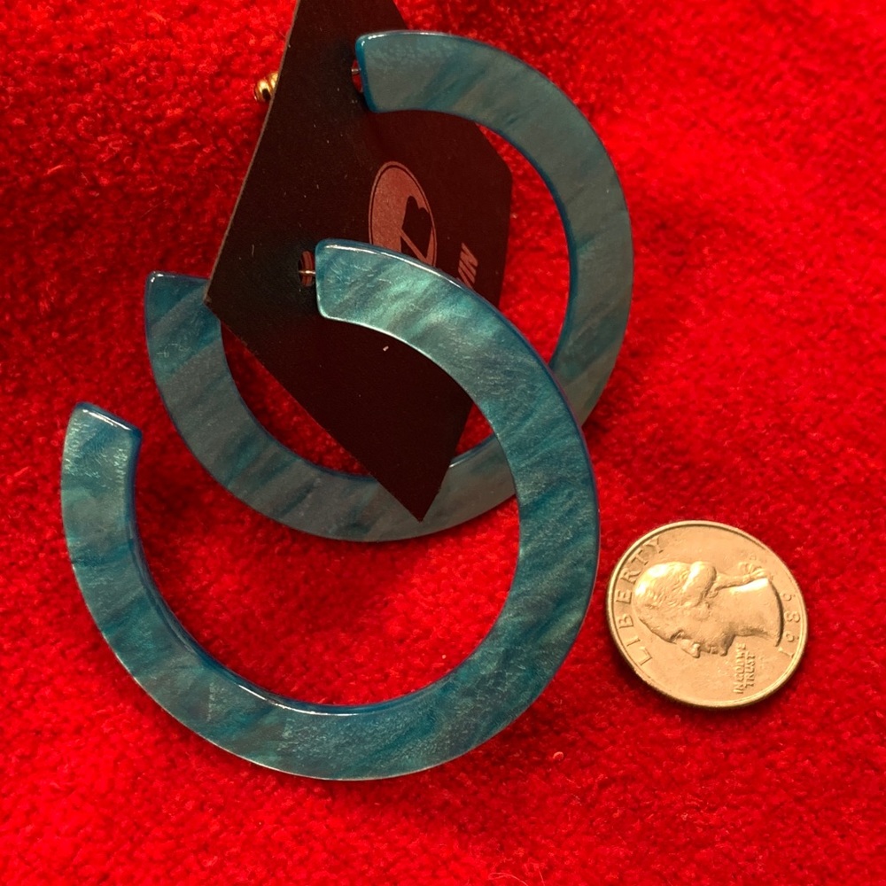 Turquoise Blue Pearlized Hoops